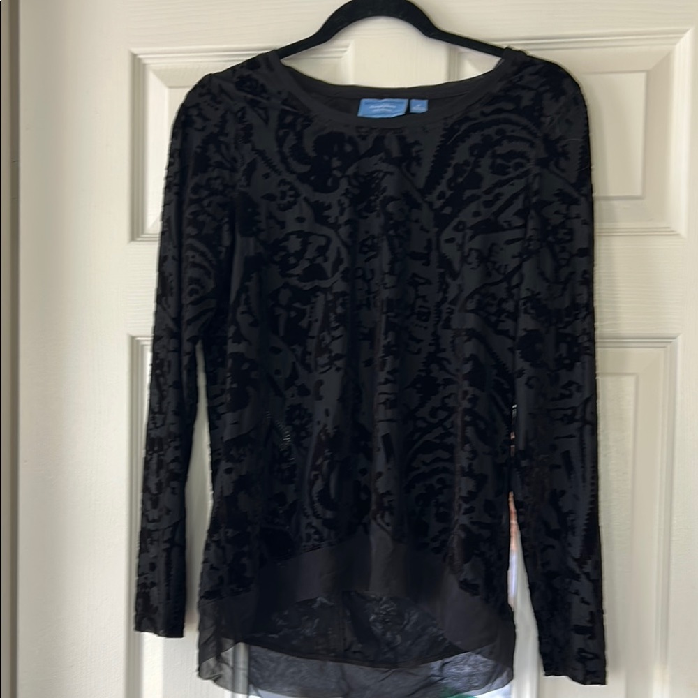 Simply Vera Mixed Media Top